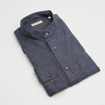 carpasus sustainable organic cotton and linen shirt scurido marine/ochre. Nachhaltiges Carpasus Hemd Scurido aus Bio Baumwolle und Leinen in Marine/Ocker