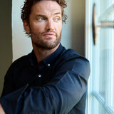 carpasus sustainable organic cotton oxford shirt black. Nachhaltiges Carpasus Oxford Hemd aus Bio Baumwolle in Schwarz